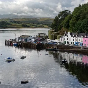 Portree Harbour Print - Isle of Skye Early Morning Scene Portree Harbour Print - Isle of Skye Early Morning Scene