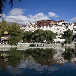 Potala Palace, Lhasa, Tibet Autonomous Region, China