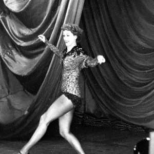 Powell Dancing
