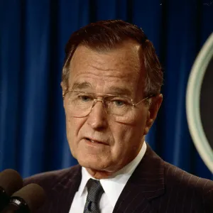Images Dated 1990 October: 9 Oct 1990
