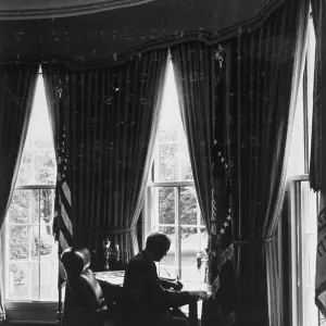 Images Dated 1974 September: 4 Sep 1974