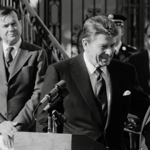 Images Dated 1982 January: 5 Jan 1982