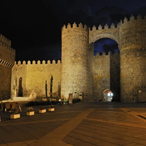 Puerta del Alcazar, medieval city wall of Avila, Unesco World Heritage Site, Castillia y Leon oder Castile and Leon, Spain, Europe