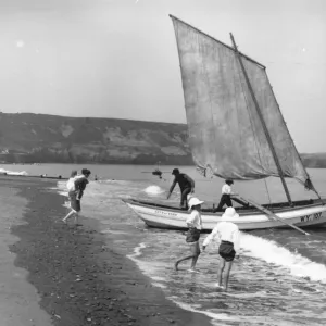 Pulling Into Shore
