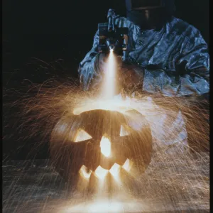 Images Dated 1979 October: 24 Oct 1979