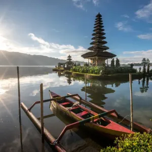Pura Ulun Danu Bratan Print Pura Ulun Danu Bratan Print