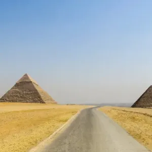 The Pyramids Of Giza, Egypt The Pyramids Of Giza, Egypt
