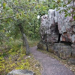 Quartzite cliffs on Circle Trail, Pipestone National Monument, Minnesota, USA