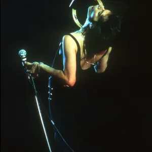Queen Performing in LA Queen Performing in LA