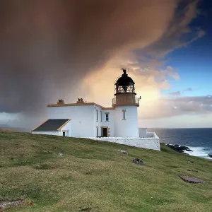 Rainshowers Stoer Lighthouse Sutherland Scotland Rainshowers Stoer Lighthouse Sutherland Scotland