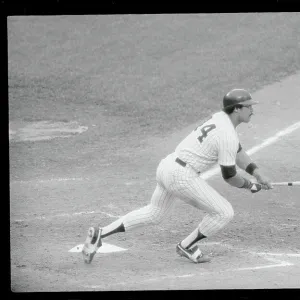 Images Dated 1977 August: 13 Aug 1977