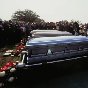 Images Dated 1982 October: 5 Oct 1982
