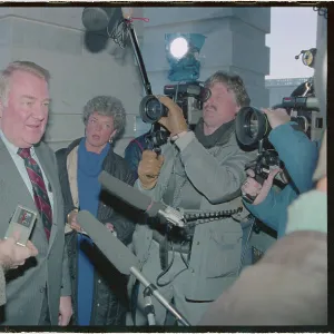Images Dated 1986 December: 19 Dec 1986