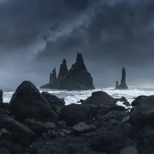 Reynisdrangar, trolls in water Reynisdrangar, trolls in water