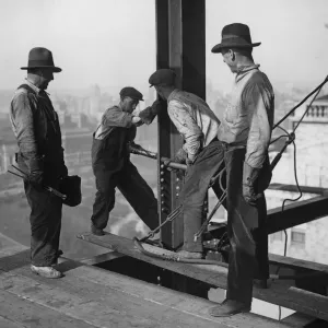 Rivetting Team Rivetting Team