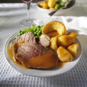 Roast beef Yorkshire pudding and gravy