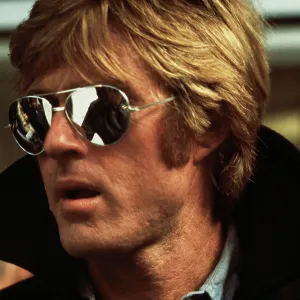 Hollywood Glamour Poster Print Collection: Robert Redford