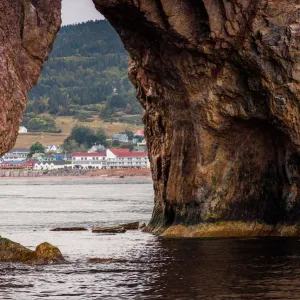 Rocher PercA, GaspA sie, Canada