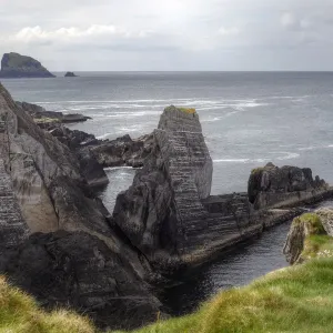 Rocky Coast Print, Three Castle Head, Mizen Head Peninsula Rocky Coast Print, Three Castle Head, Mizen Head Peninsula