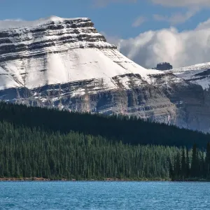 Rocky Mountains & Bow Lake Print Rocky Mountains & Bow Lake Print