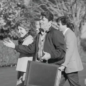 Images Dated 1982 April: 4 Apr 1982