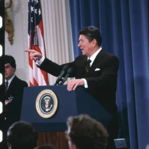 Images Dated 1982 January: 19 Jan 1982