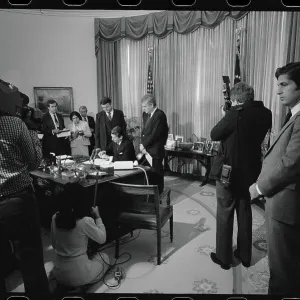 Images Dated 1981 December: 4 Dec 1981