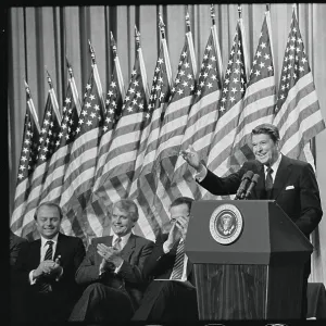 Images Dated 1982 February: 19 Feb 1982