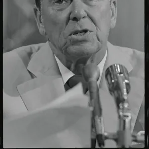 Images Dated 1977 September: 8 Sep 1977