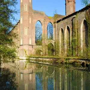 Ruins of Levavasseur spinning mill