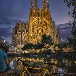 La Sagrada Familia Print at Sunset La Sagrada Familia Print at Sunset