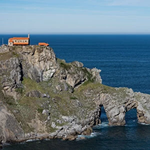 San Juan de Gaztelugatxe, Game Of Thrones, film location, Basque region, Spain