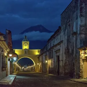 Santa Catalina Arch, Antigua, Guatemala, at sunrise Santa Catalina Arch, Antigua, Guatemala, at sunrise