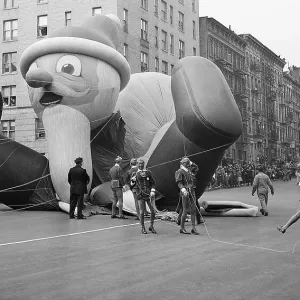 Santa Claus Balloon in Macy's Thanksgiving Day Parade Santa Claus Balloon in Macy's Thanksgiving Day Parade