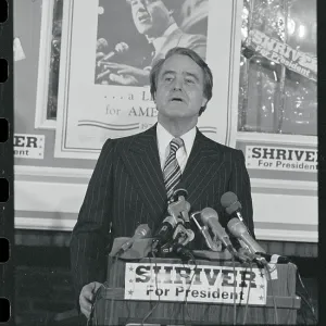 Images Dated 1975 November: 18 Nov 1975