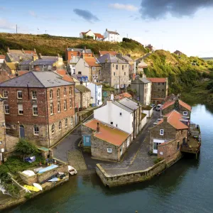 The Great British Seaside Poster Print Collection: Charming Staithes, North Yorkshire