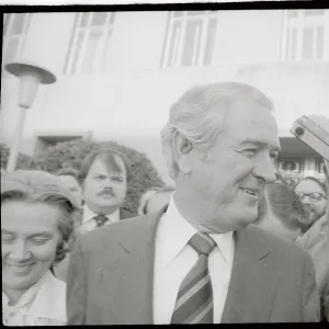Images Dated 1975 April: 17 Apr 1975