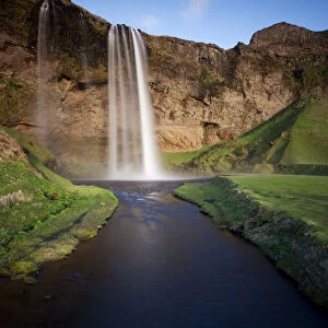 Seljalandsfoss waterfall, Porsmoerk, southern Iceland, Iceland, Europe