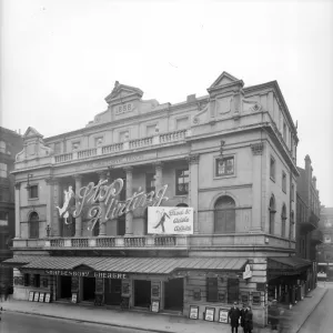 Shaftesbury Theatre