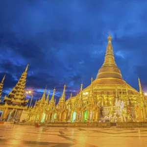 Travel Destinations Canvas Print Collection: Beautiful Myanmar (formerly Burma)