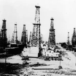 Signal Hill Oilfield