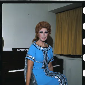 Images Dated 1975 April: 3 Apr 1975