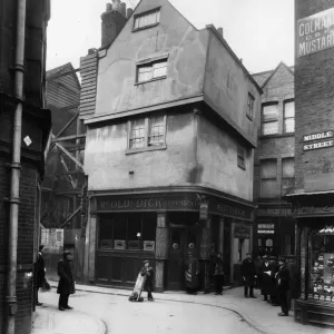 Smithfield Pub