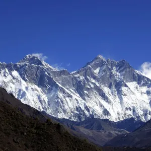 Mount Everest Snow Capped Mountain Print Mount Everest Snow Capped Mountain Print