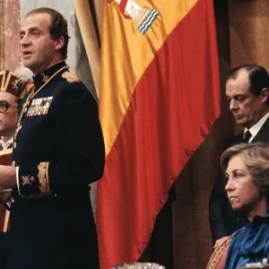 Images Dated 1982 November: 25 Nov 1982