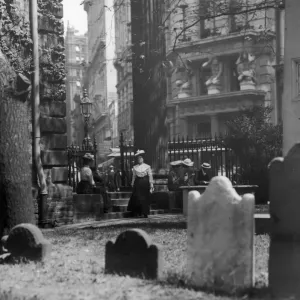 St. Pauls Churchyard