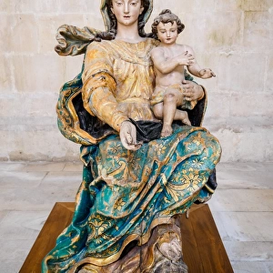 Statue of Mary in the Alcobaca Monastery