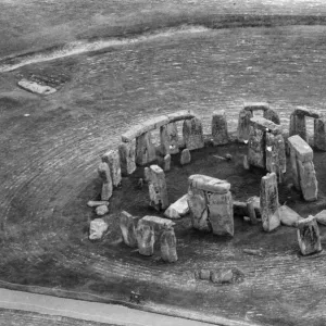 Images Dated 1985: June