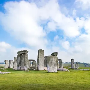 Stonehenge Print - A Lithograph of the Prehistoric Monument Stonehenge Print - A Lithograph of the Prehistoric Monument