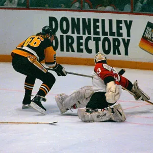 Images Dated 1991: March
